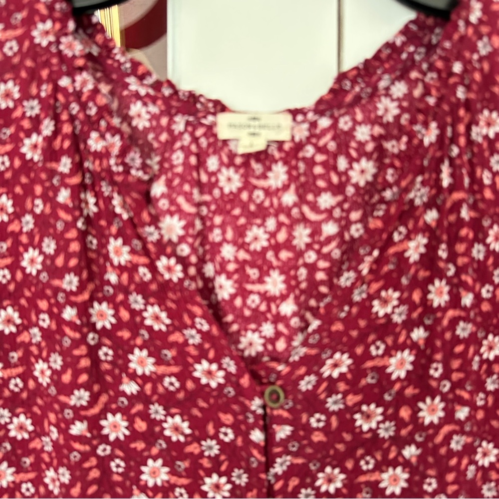 Maiaon & Belle Floral Burgundy Women's Boho Top 3/4 Length puffy sleeves - Picture 3 of 6